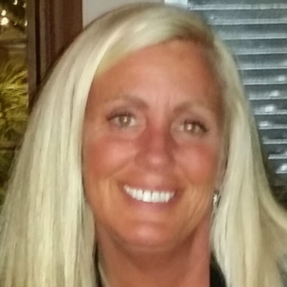 Meet your Posher, Kerry - Picture 2 of 2